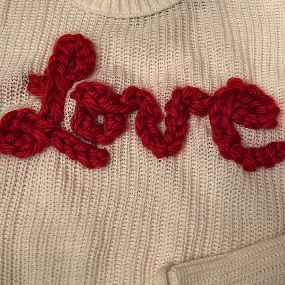 Hand embroidered Love sweater - Picture 2 of 4